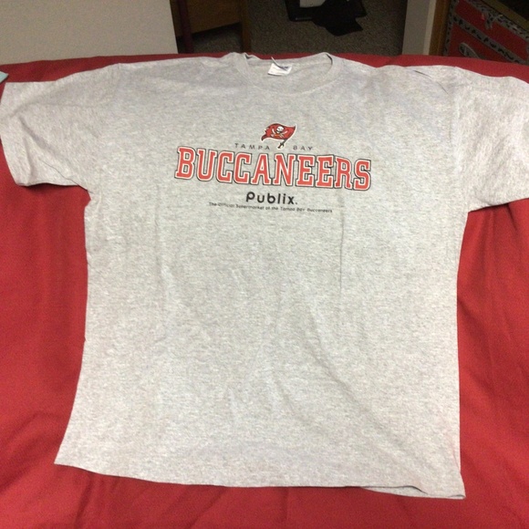 NFL. TAMPA NPBAY Buccaneers tshirt - Picture 1 of 3